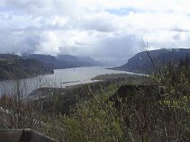 columbiariver1 View down river of the Columbia. This is a major sized river with very few crossing points.