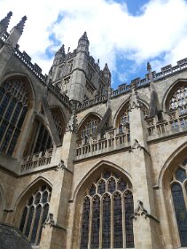 19.04 Bath Abbey1